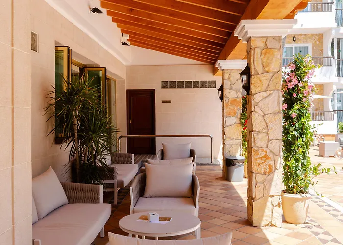 S'argamassa Boutique Santa Eularia des Riu